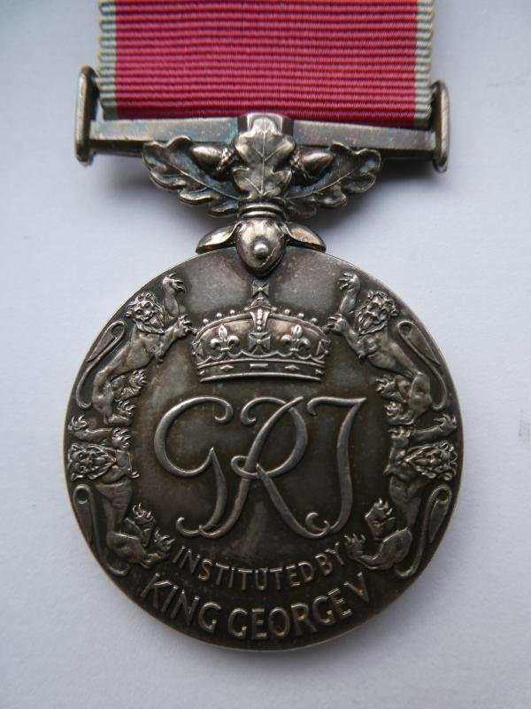 BRITISH EMPIRE MEDAL-TO JOHN ROBERTSON-BUOY FOREMAN-GRANTON HARBOUR-NORTHERN LIGHTHOUSE BOARD — image 2