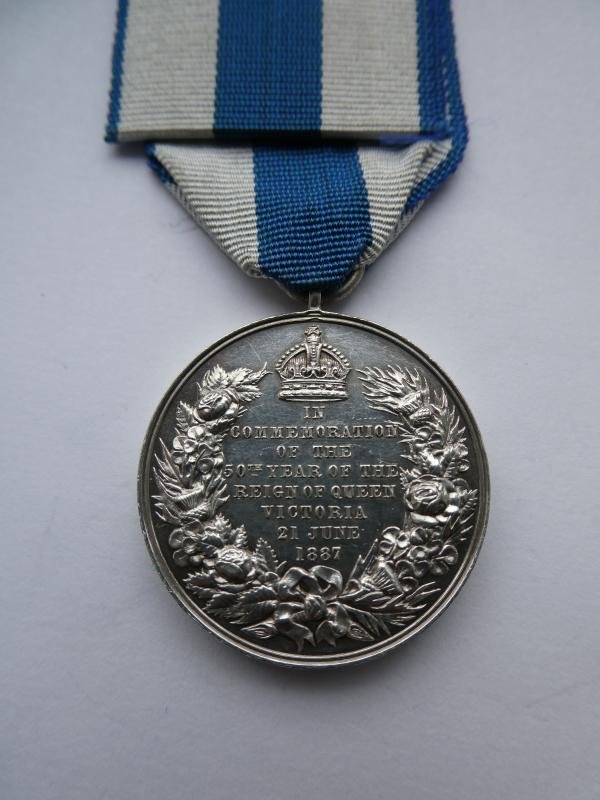 1887 JUBILEE MEDAL STRUCK IN SILVER — image 2