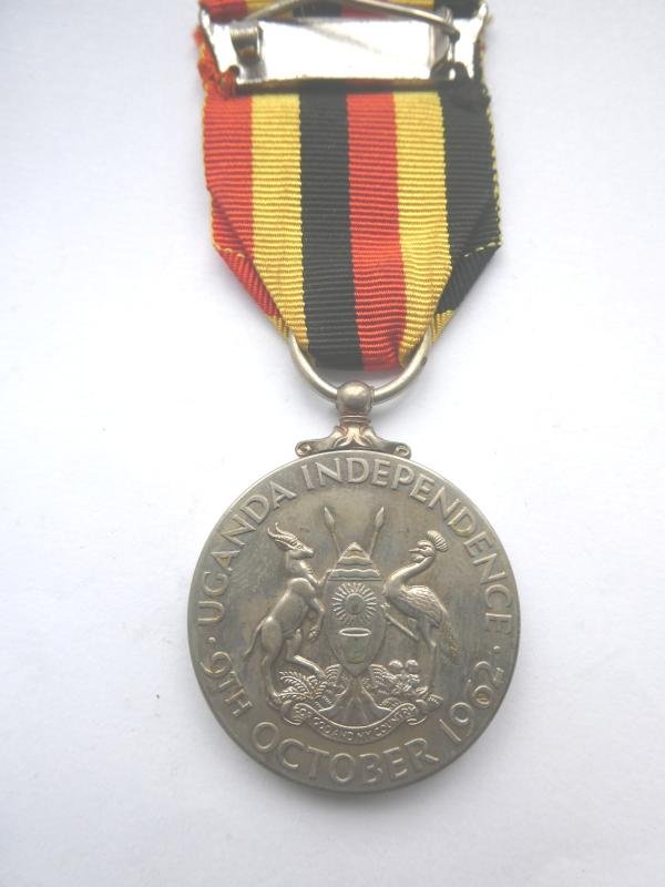 UGANDA INDEPENDENCE MEDAL — image 2