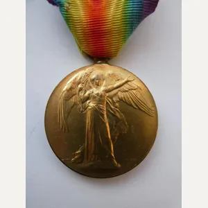 VICTORY MEDAL-TO DEAKE-BORDER REGT-DIED OF WOUNDS ON 9TH NOVEMBER 1917
