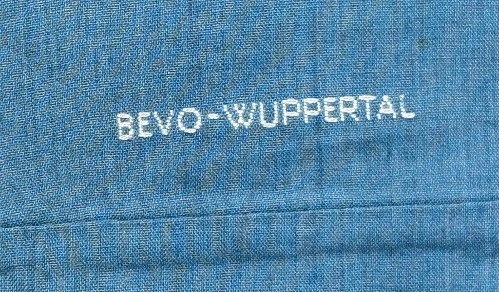 Original Third Reich German NSDAP (NAZI PARTY) RARE DELUXE BEVO RLB Armband Certified — image 4