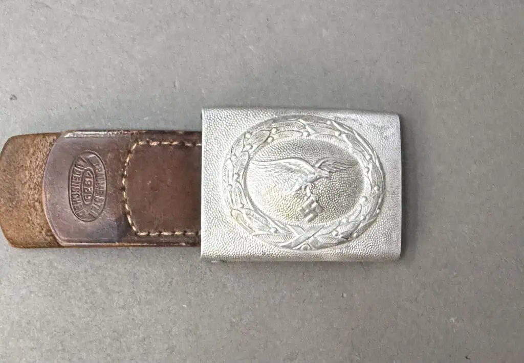 Original WWII German Luftwaffe (Airforce) EM/NCO'S BELT BUCKLE. (Koppelschloß) With Leather Tab Brought Home By A U.S. Veteran Certified — image 7