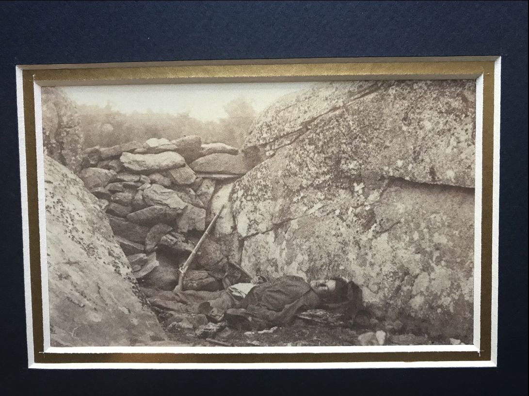 Devils Den/Slaughter Pen Battlefield Wood and Bullet Display Gettysburg In Collectors Glass Case Certified — image 8