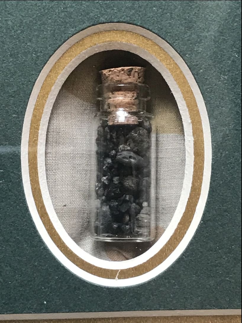 A Vial Of Black Sand From Iwo Jima Plus WWII Marine Camo In Collector's Glass Case — image 2