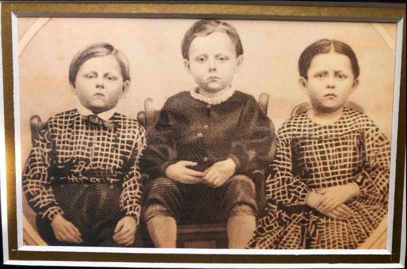 Children Of The Battlefield Authentic Gettysburg Orphanage Wood And Bullet Relic Set In Collector's Glass Case — image 5