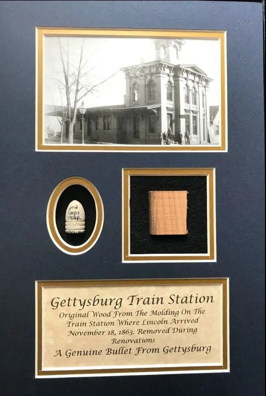 Original Wood From The Gettysburg Rail Road Station, Bullet From The Battle Of Gettysburg In Collector's Glass Case — image 2
