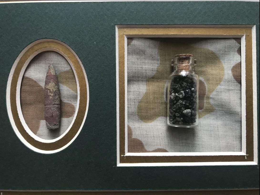 Original WWII Iwo Jima Sand And Relic Display In Collector's Glass Case U.S.M.C. — image 5