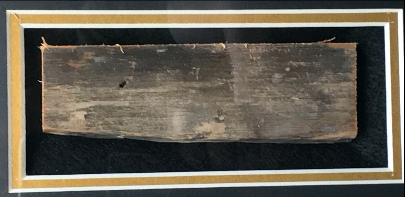 Battle Of Gettysburg Historic Witness Wood from the Lutheran Seminary In Collectors Glass Case — image 3