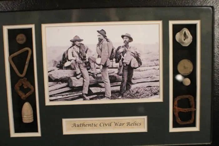 Original Authentic Civil War Relic Deluxe Collectors Gift Set In Glass Case — image 2