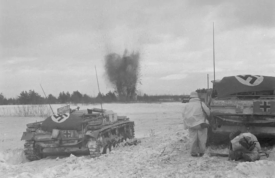 Original OUTSTANDING (ALMOST MINT) LARGE Vehicle I.D. WWII German NSDAP Nazi Flag Brought Home By A U.S. Veteran Certified By The Gettysburg Museum Of History — image 12
