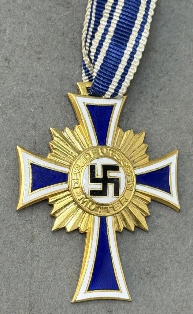 Original German Mother's Cross Ehrenkreuz der Deutschen Mutter In Bronze Certified — image 6