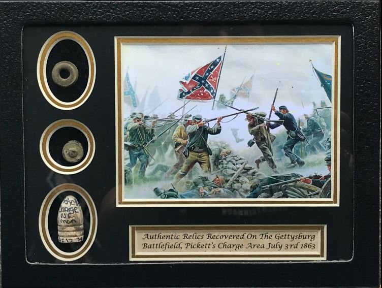 Authentic Relics From Pickett's Charge Area Of The Battle of Gettysburg In Collector's Glass Case Certified — image 4
