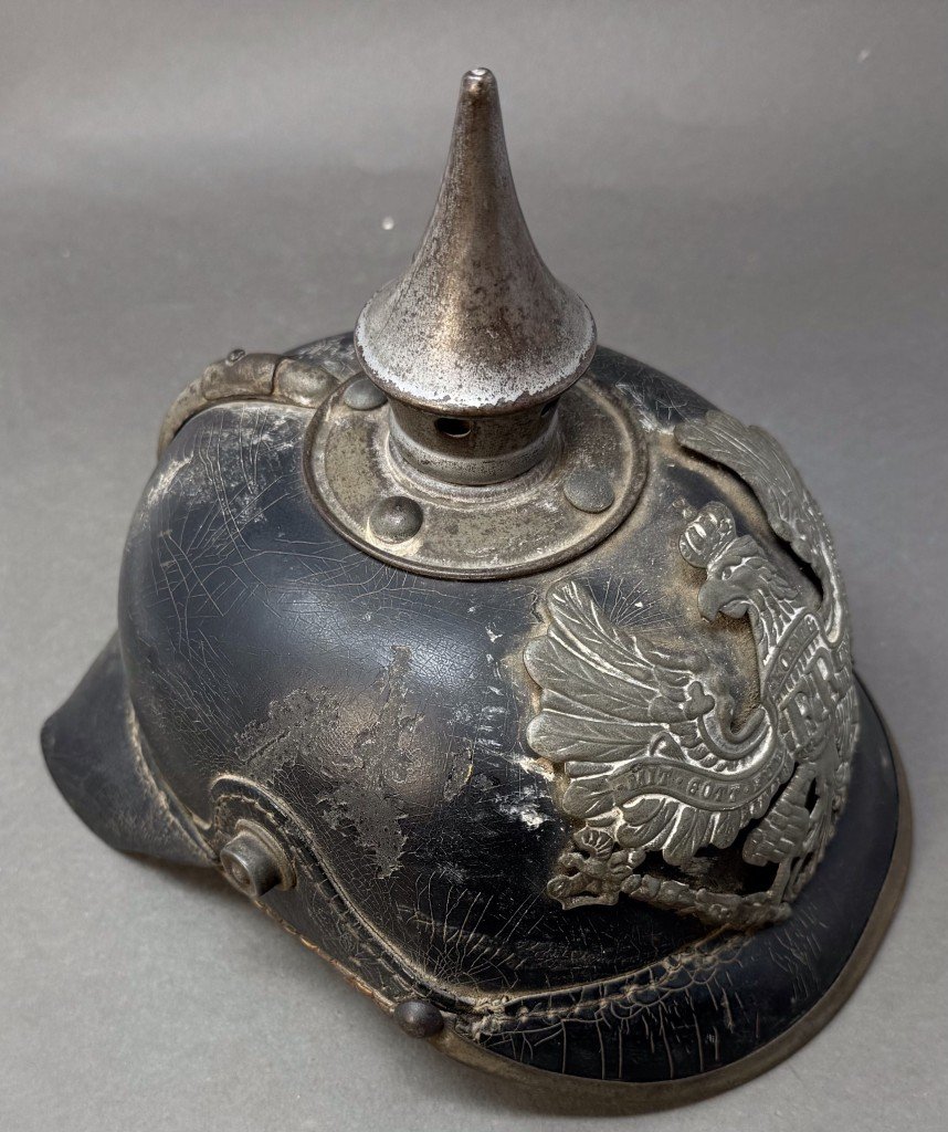 Original WWI German PRUSSIAN EM/NCO'S M1915 PICKELHAUBE. Spiked Helmet Certified — image 4