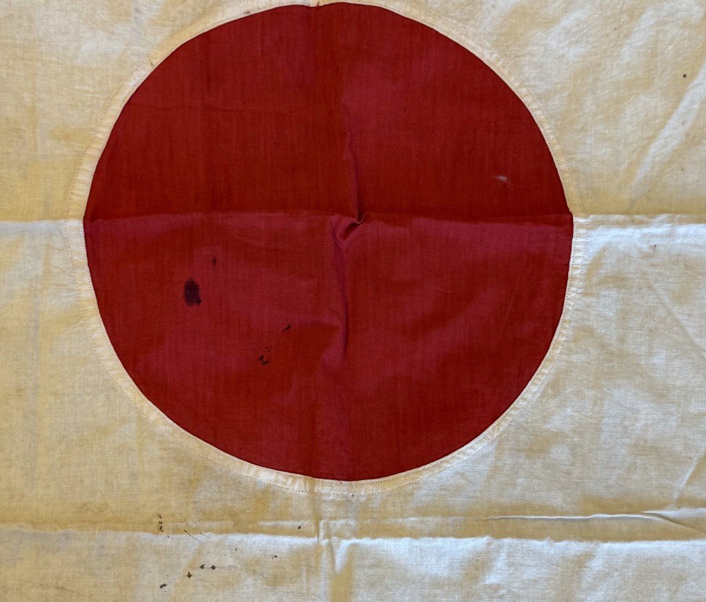 Original WWII Japanese NATIONAL FLAG Brought Home By A U.S. Veteran Certified — image 2