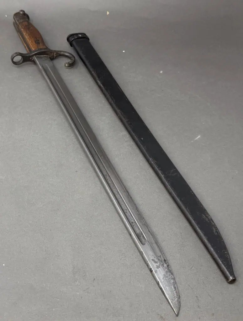 Original WWII Japanese Officer's Sword (Tanto) Brought Home By A U.S. Soldier Certified — image 2
