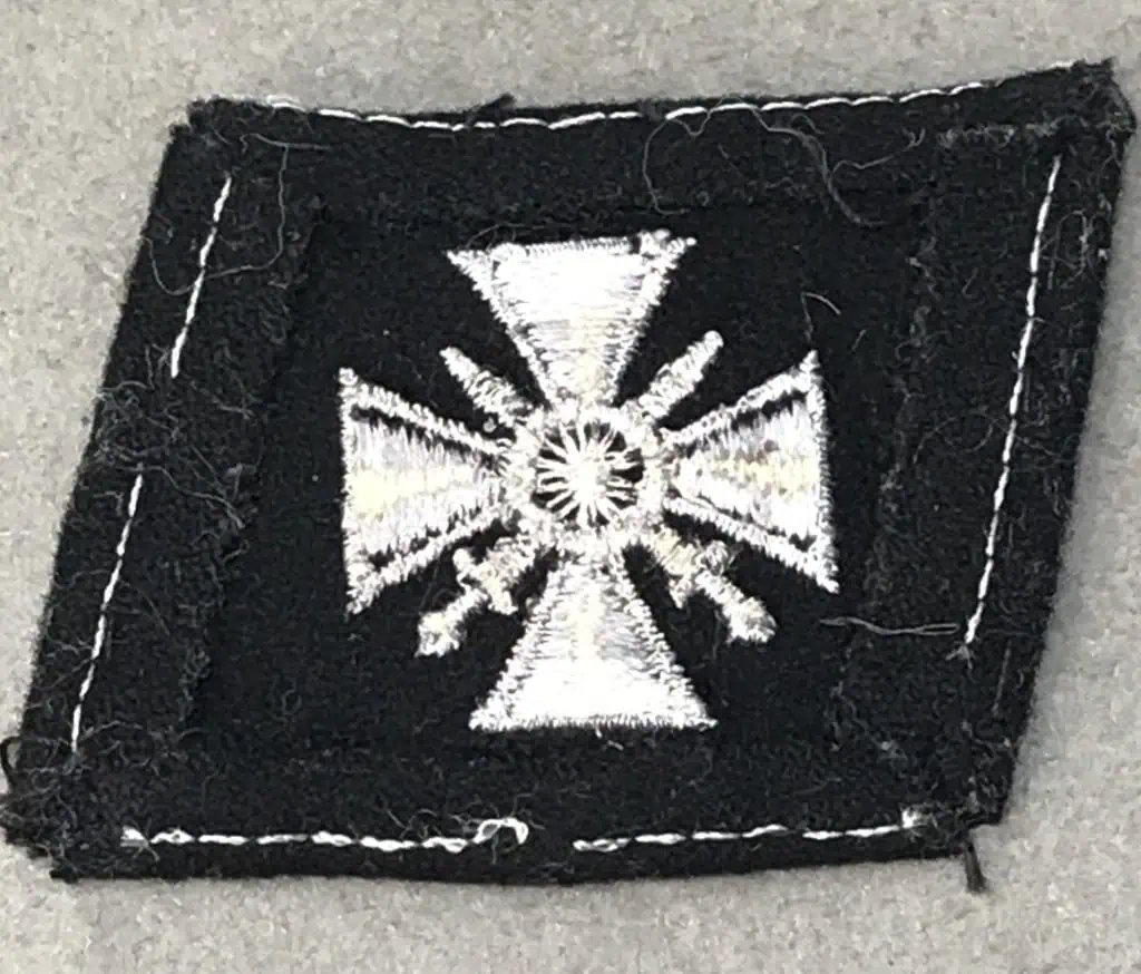 Original WWII Waffen SS WAFFEN-GRENADIER-DIVISION DER SS (RUSSICHE NR.1) COLLAR TAB. (Kragenpatte) Certified — image 3