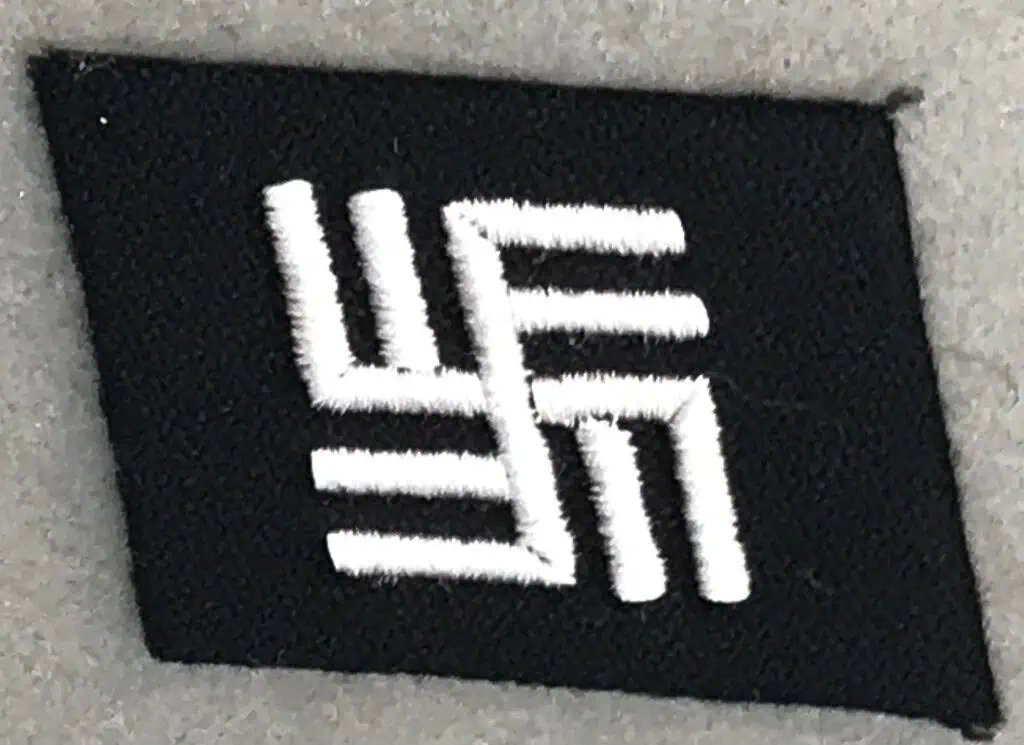 Original RARE WWII Waffen SS TEMPORARY CAMP GUARDS COLLAR TAB. (Kragenpatte) Certified — image 2