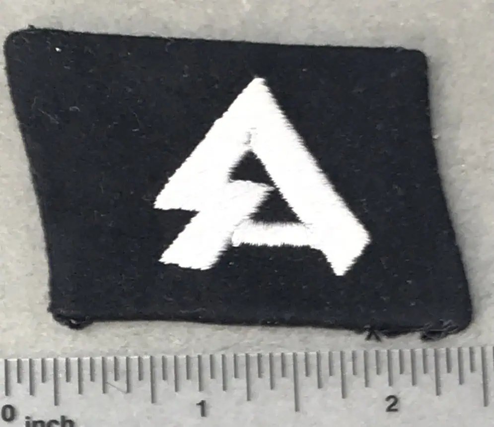 OUTSTANDING Original WWII Waffen SS Collar Tab Cut Off A Uniform By A U.S. Veteran Certified By The Gettysburg Museum Of History — image 2