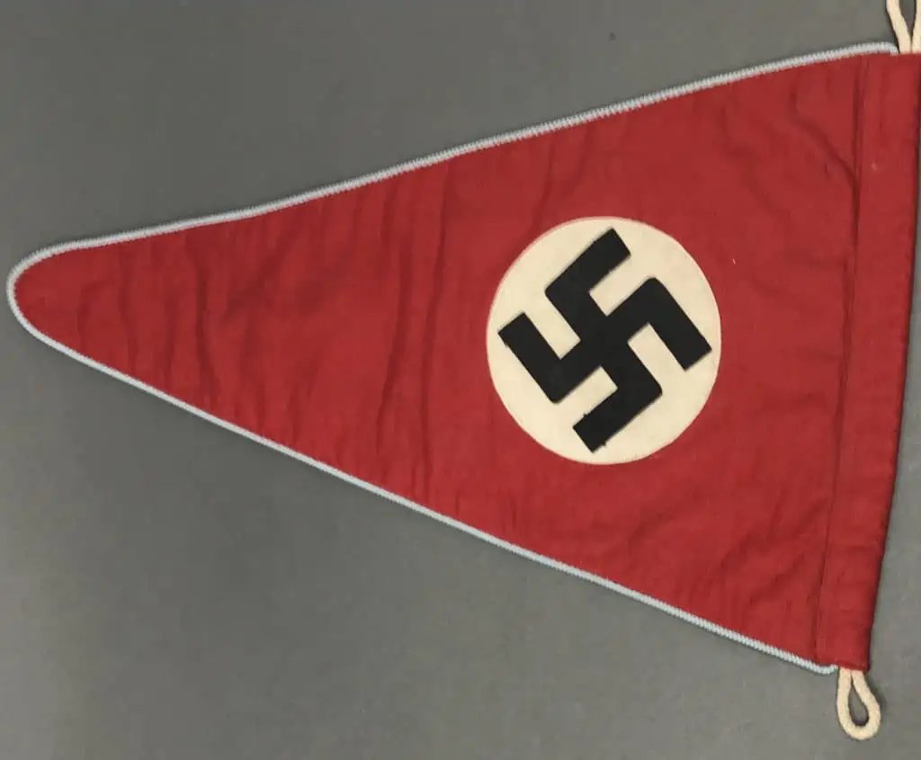 Original WWII German NSDAP (NAZI PARTY) Orts Level Political Leader's Super High Quality VEHICLE PENNANT. (Wimpel) Brought Home By A U.S. Veteran Certified — image 2