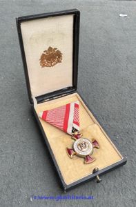 k.u.k. Goldenes Verdienstkreuz im Etui!