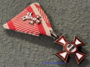 k.u.k. Militärverdienstkreuz 'Frieden' - m. Kleindekoration zur 2. Klasse!!