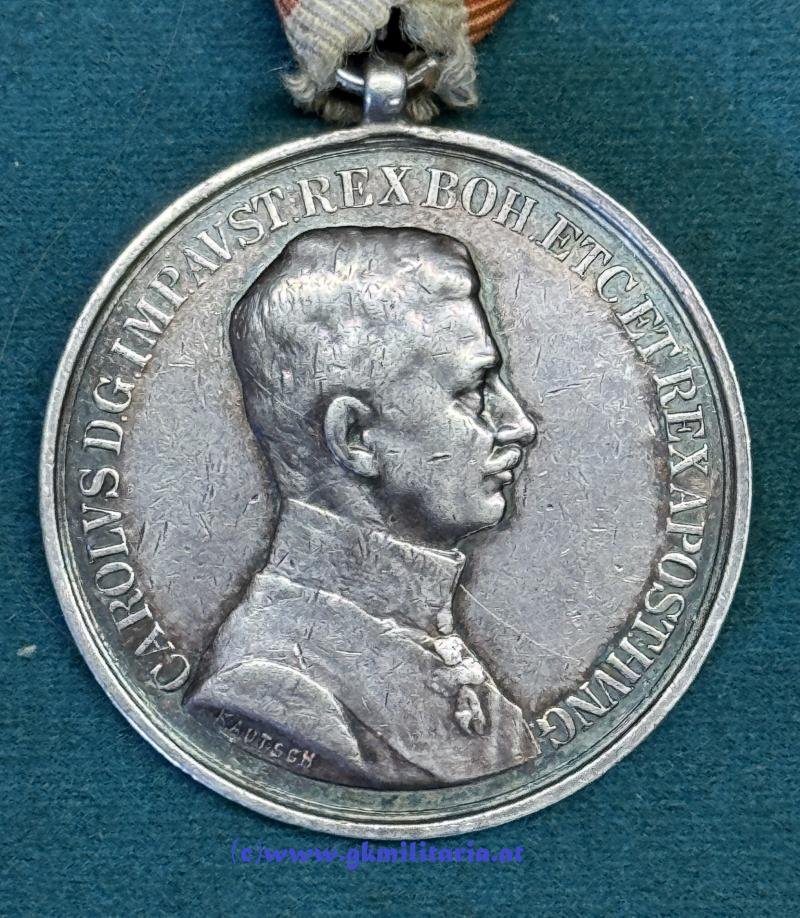 k.u.k. Silberne Tapferkeitsmedaille 1. Klasse Kaiser Karl I. mit WH-Spange!! - Silber!! — image 3