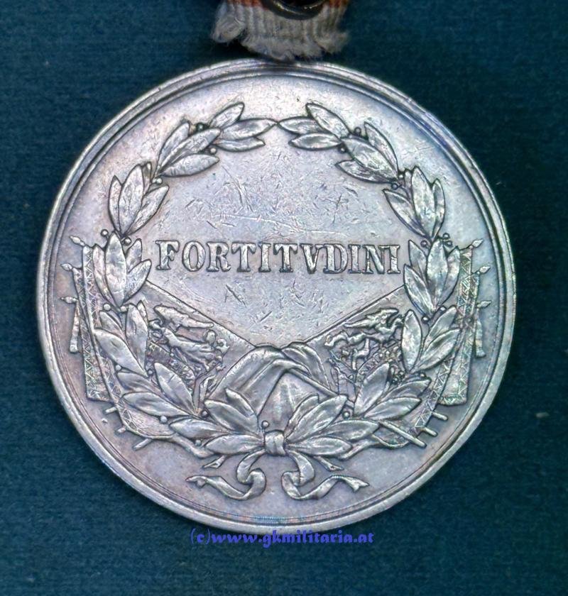 k.u.k. Silberne Tapferkeitsmedaille 1. Klasse Kaiser Karl I. mit WH-Spange!! - Silber!! — image 5