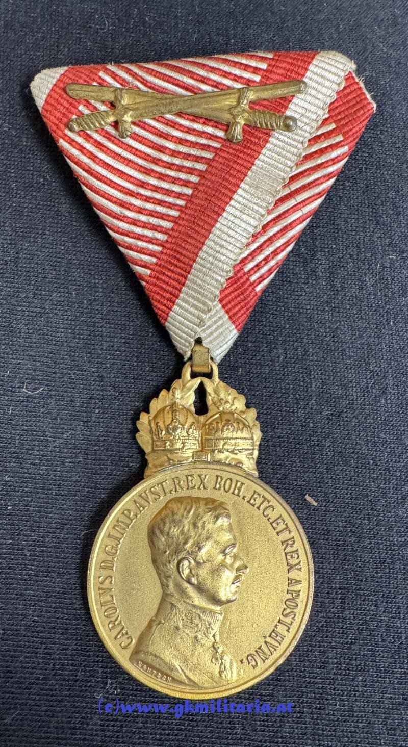 k.u.k. Bronzene Militärverdienstmedaille Kaiser Karl I. mit Schwertern! — image 2