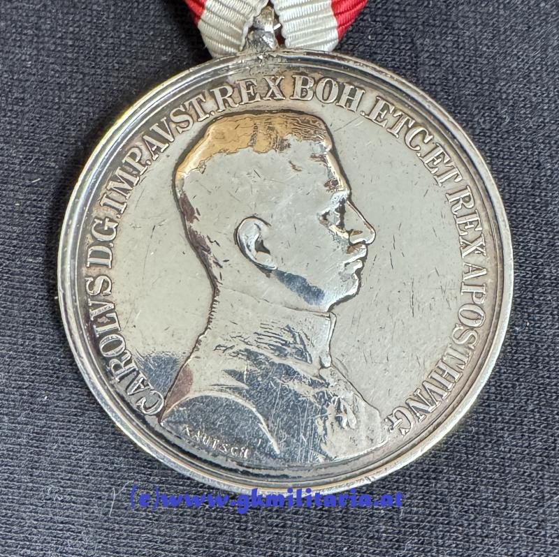 k.u.k. Silberne Tapferkeitsmedaille 1. Klasse Kaiser Karl I. !! - SILBER!! — image 2