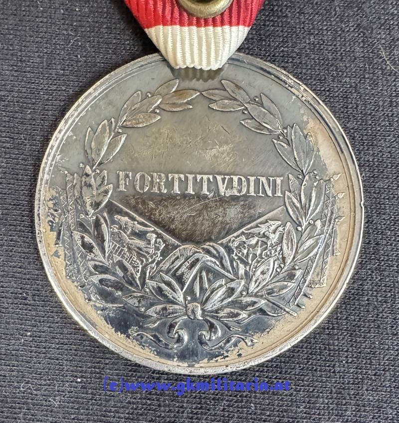 k.u.k. Silberne Tapferkeitsmedaille 1. Klasse Kaiser Karl I. !! - SILBER!! — image 4