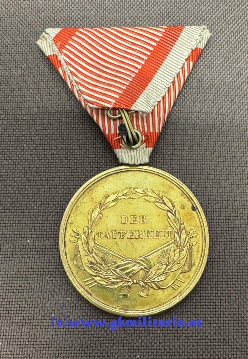 k.u.k. Goldene Tapferkeitsmedaille Kaiser Franz Josef I. ! — image 4