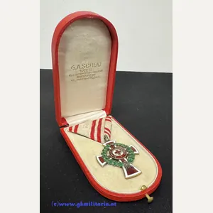 k.u.k. Ehrenzeichen des Roten Kreuzes II. Klasse mit KD im …