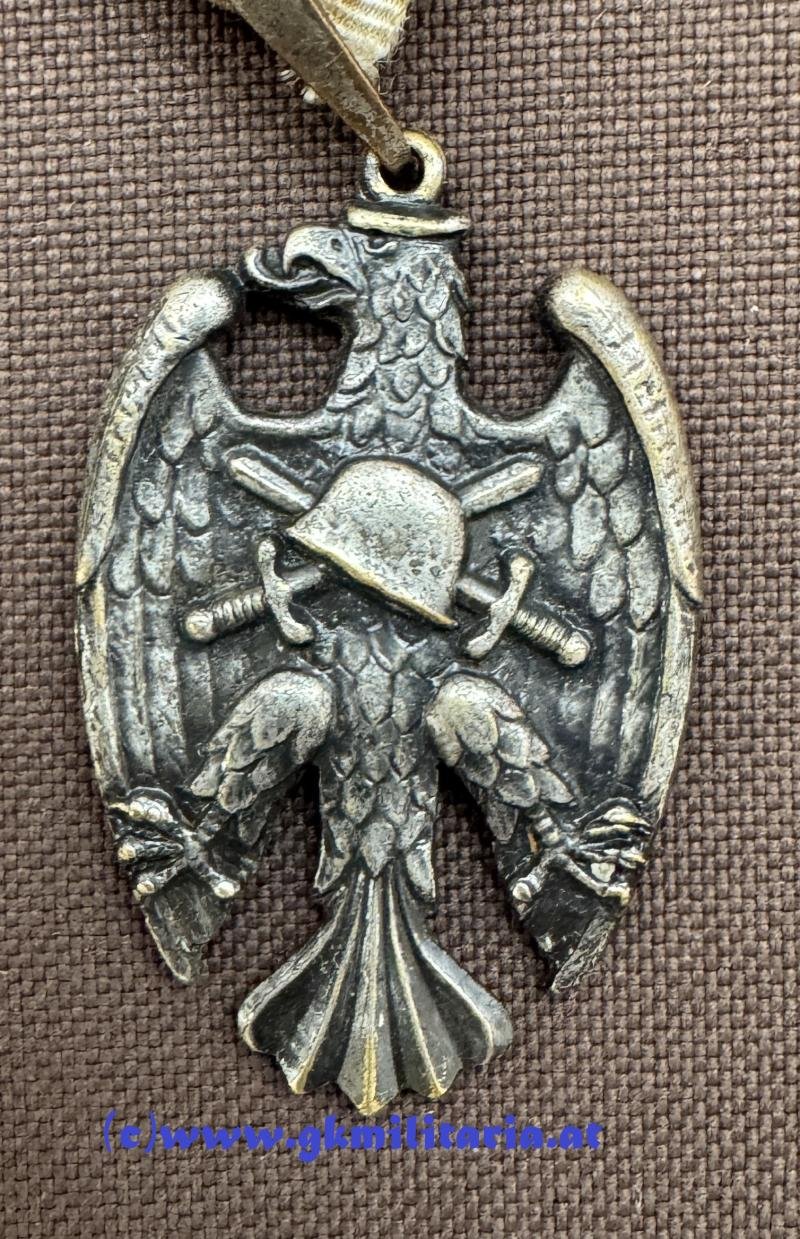 Heimwehrehrenzeichen 1934 mit Julispange - 'Starhembergadler' !! — image 2