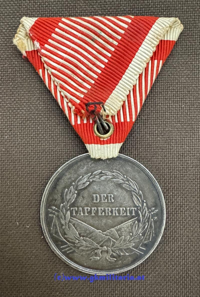 k.u.k. Silberne Tapferkeitsmedaille 1. Klasse Kaiser Franz Josef I.! — image 3