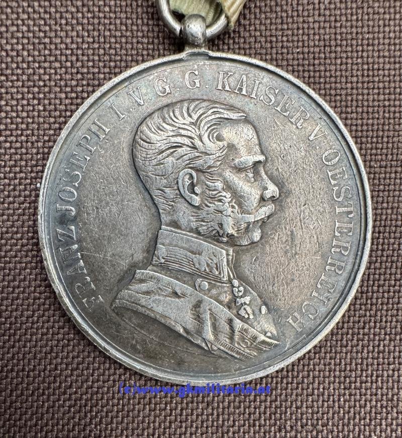 k.u.k. Tapferkeitsmedaille 1. Klasse Kaiser FJ I. im original Etui!! — image 3