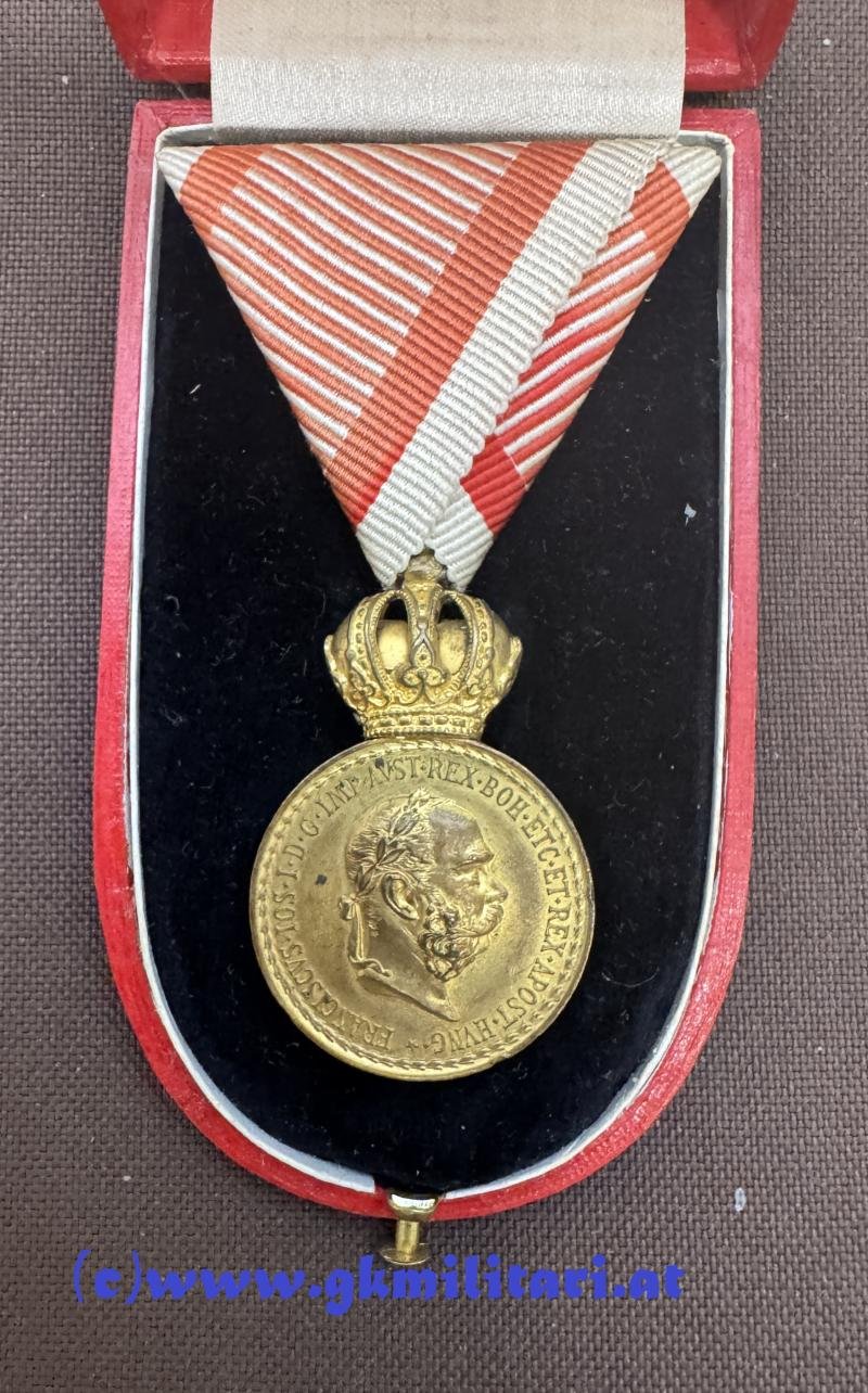 k.u.k. Bronzene Militärverdienstmedaille Kaiser Franz Josef I. im Etui - G.A. SCHEID, WIEN & BUDAPEST! — image 3