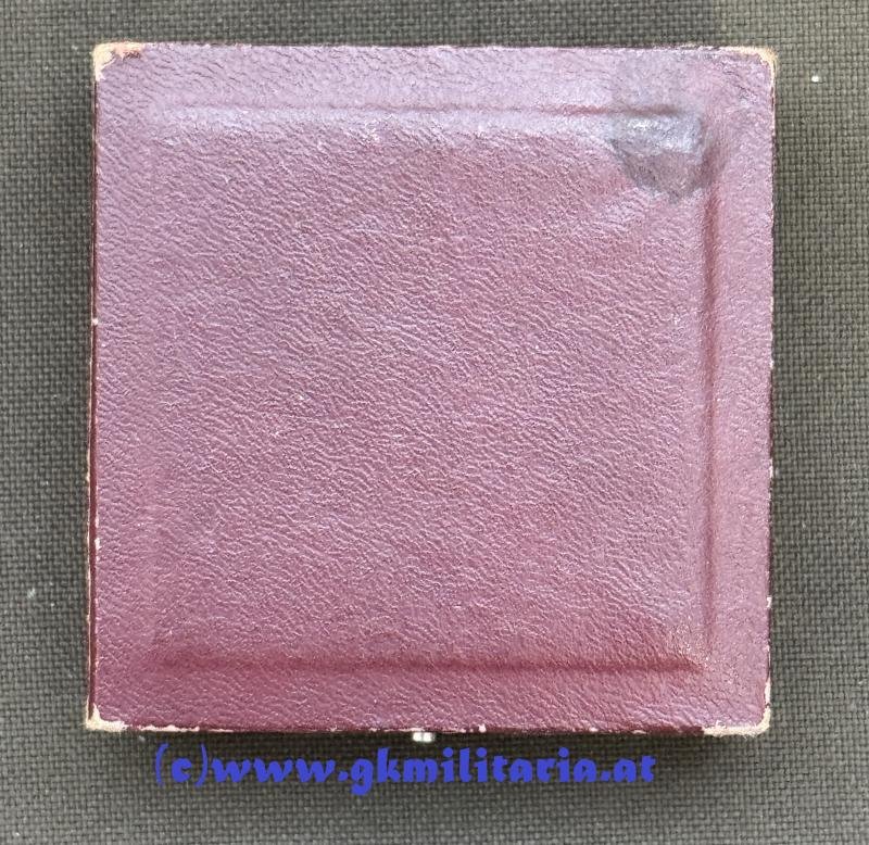 k.u.k. Kriegskreuz für Zivilverdienste 3. Klasse im Etui! — image 7