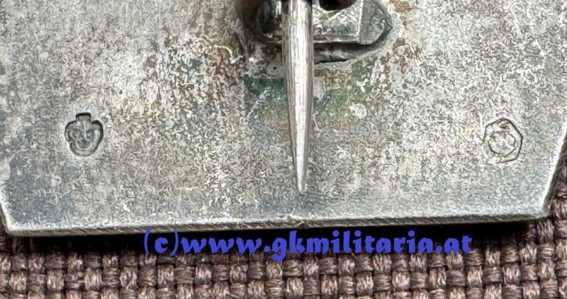 k.u.k. Kappenabzeichen Korps Hofmann 1914-1916 - 'SILBER' !! — image 3