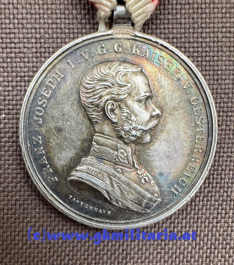 k.u.k. Silberne Tapferkeitsmedaille 2. Klasse Kaiser Franz Joseph I. - 'SILBER' ! — image 2