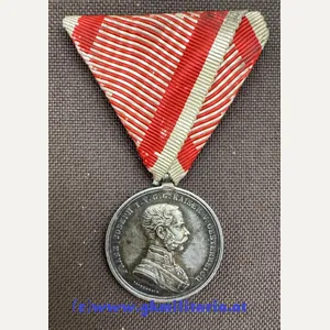 k.u.k. Silberne Tapferkeitsmedaille 2. Klasse Kaiser Franz Joseph I. - …