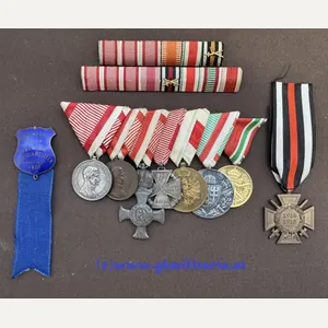 k.u.k. Ordensnachlass eines Unteroffiziers Inf. Reg. Nr. 4 Hoch & …