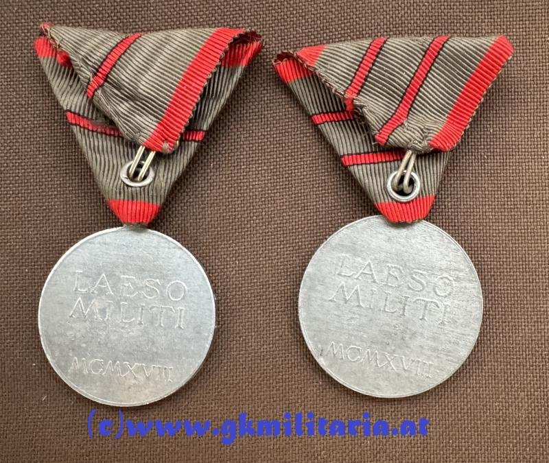 6er Satz Verwundetenmedaille Kaiser Karl I. - MINT! — image 3
