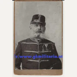 Portrait Oberst der k.u.k. Honved-Husaren mit Orden! - KAB-Foto!