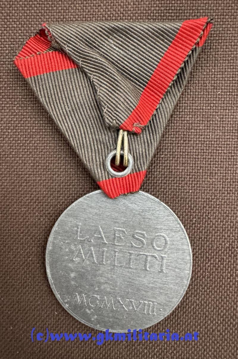 6er Satz Verwundetenmedaille Kaiser Karl I. !! — image 9