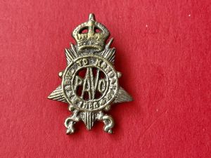 WW2 Indian Army P.A.V.O Cavalry cap badge