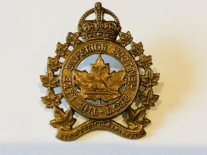 WW2 Canadian Lake Superior Scottish Cap badge