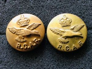 WW2 R.C.A.F large 25mm tunic buttons