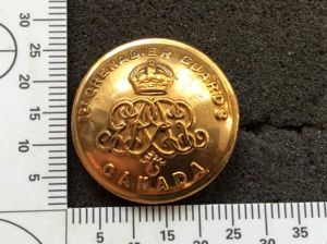 1st Regt, The Grenadier Guards Of Canada 1912-36 Button
