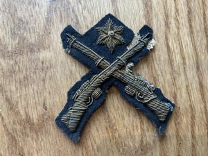 British army “Best shot in Squardron” bullion sleeve badge