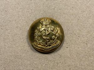 WW1 Canadian Medical Corps gilded brass button